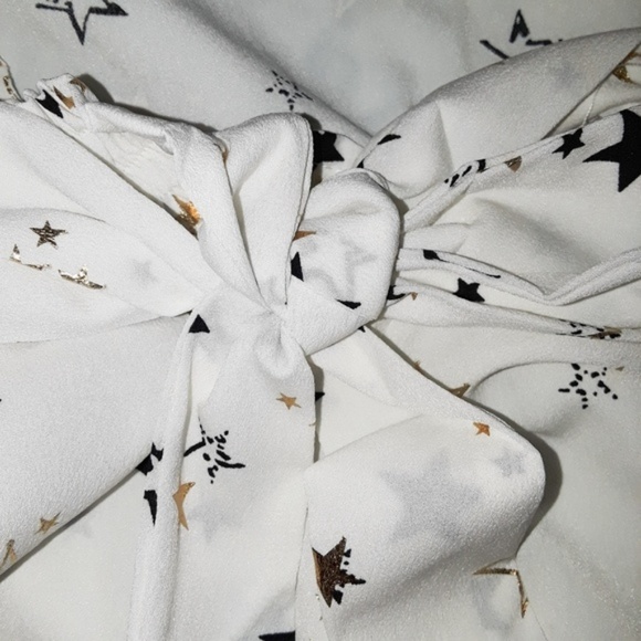 Gold Metallic Star Print White Off Shoulder Top - Picture 8 of 8